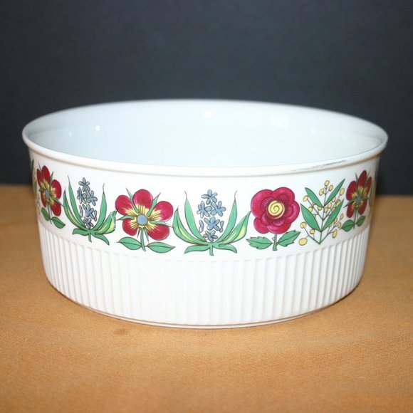 Villeroy & Boch Ceramic Souffle Casserole Dish R-504 - Picture 2 of 5
